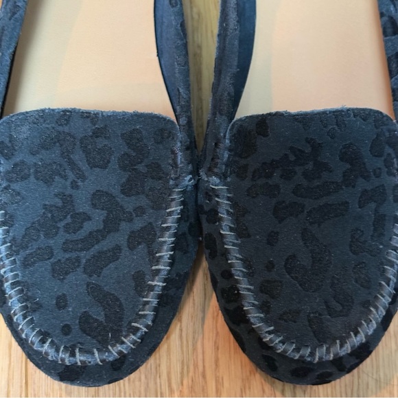 Jack Rogers Millie Black Suede Leopard Print Loafers Sz 9 - Picture 4 of 9